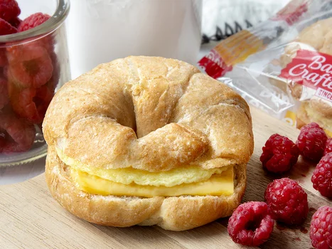 Iw Wg Egg And Chz Croissant