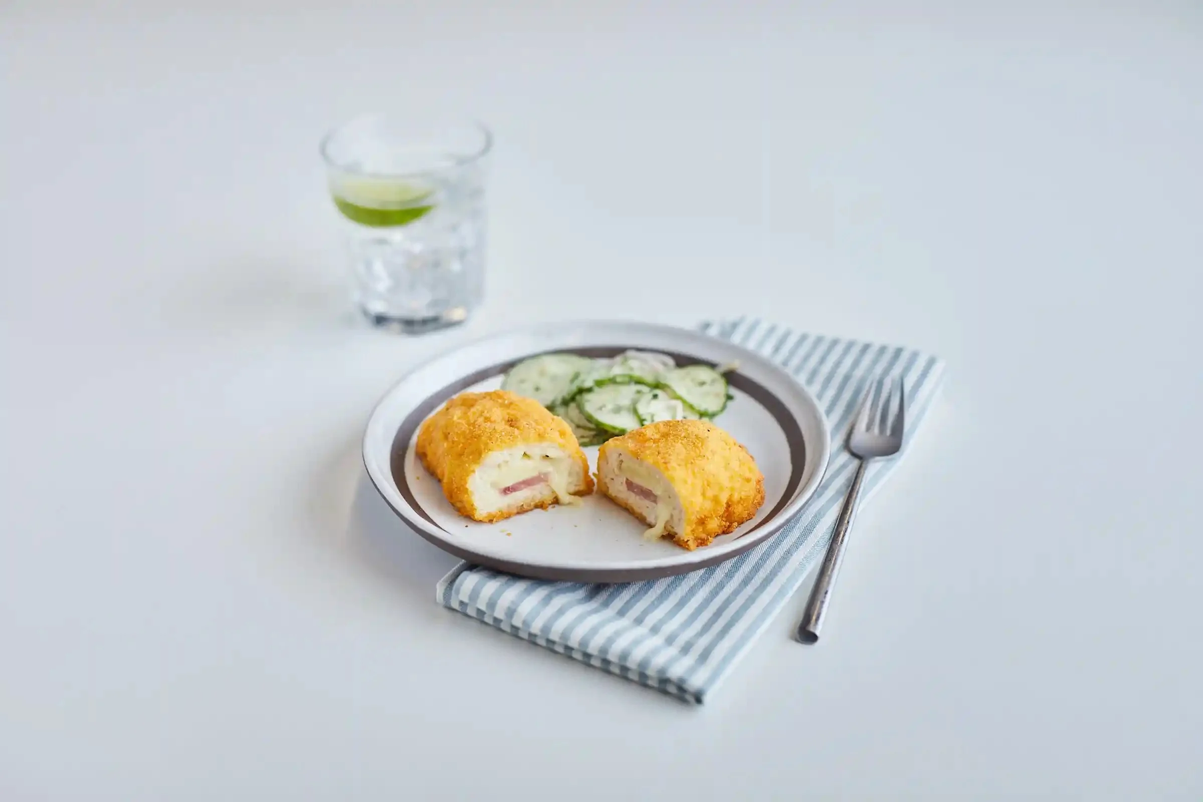 4oz Chicken Cordon Bleu