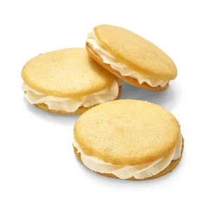 Vanilla Whoopie Pie With Vanilla Filling